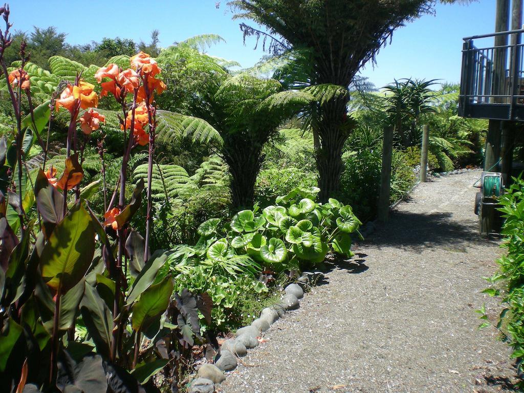Whangamata Vistas B&B Экстерьер фото