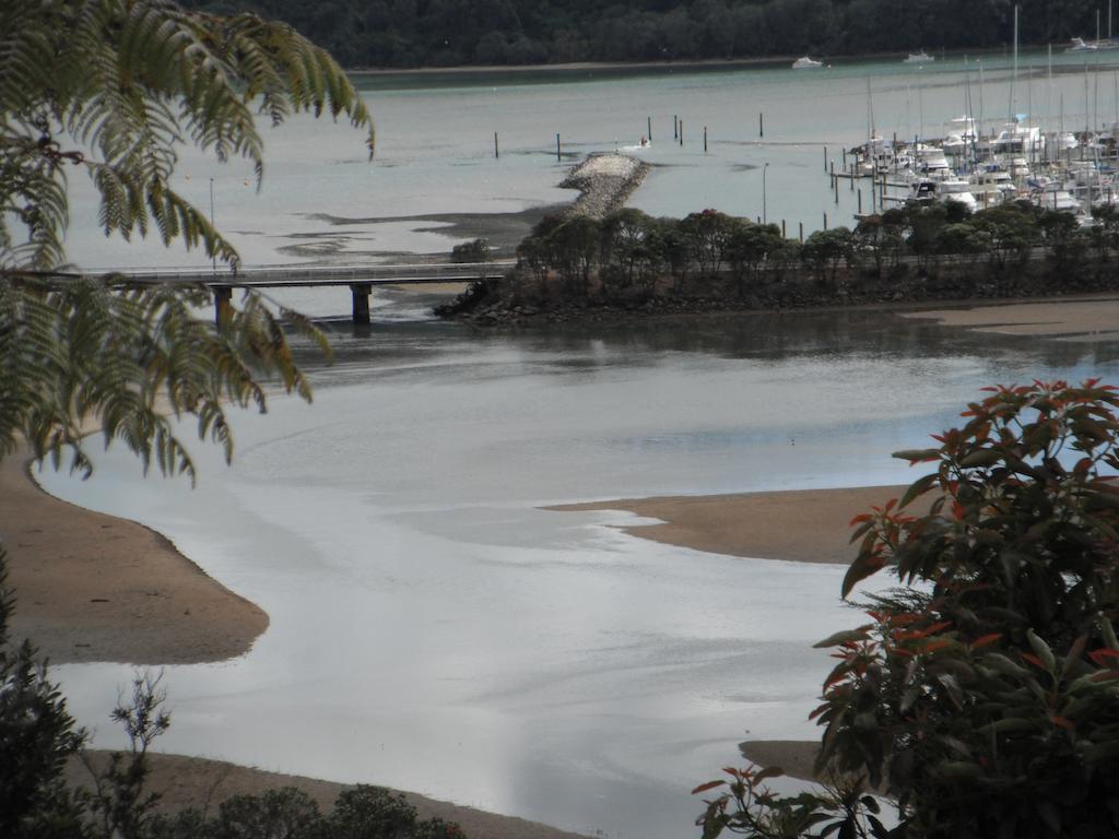 Whangamata Vistas B&B Экстерьер фото