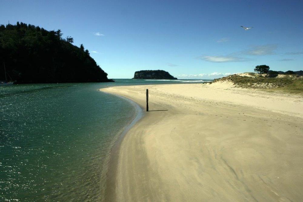 Whangamata Vistas B&B Экстерьер фото