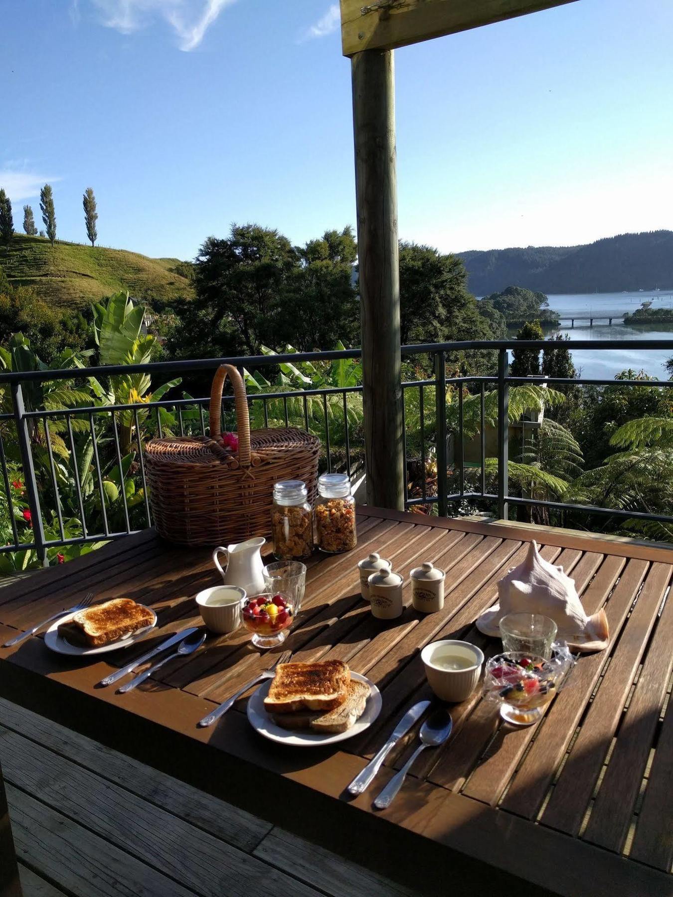Whangamata Vistas B&B Экстерьер фото